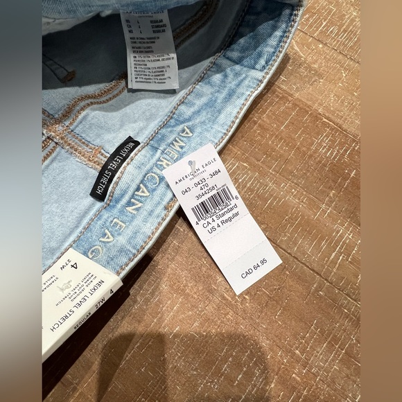 American Eagle - Picture 9 of 12